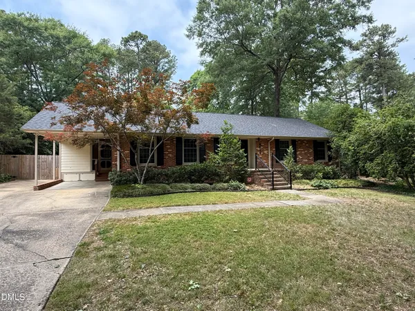 $575,000 | 3514 Courtland Drive, Durham, NC 27707