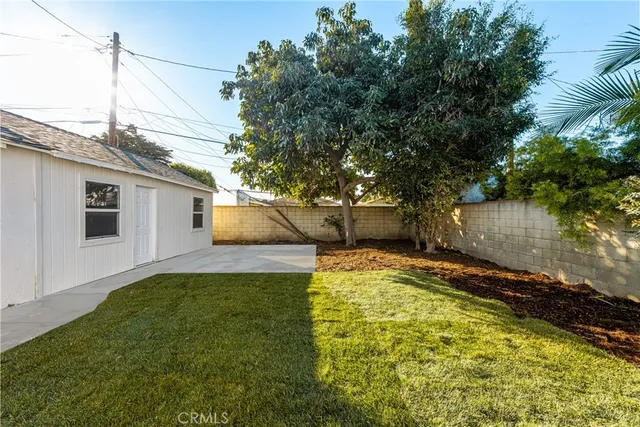 $799,900 | 1644 East 122nd Street, Los Angeles, CA 90059