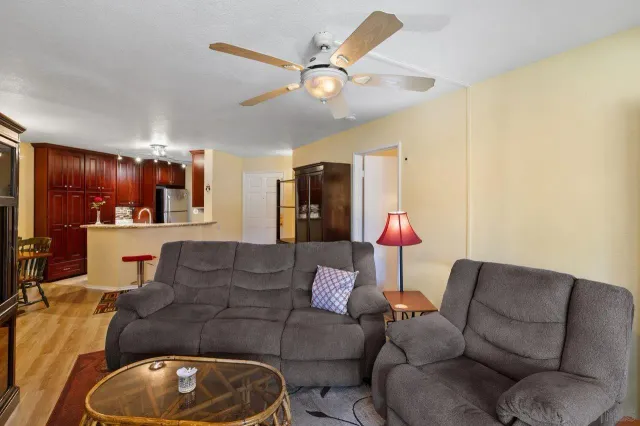 $629,950 | 7263 Camino Degrazia, Unit 33, San Diego, CA 92111