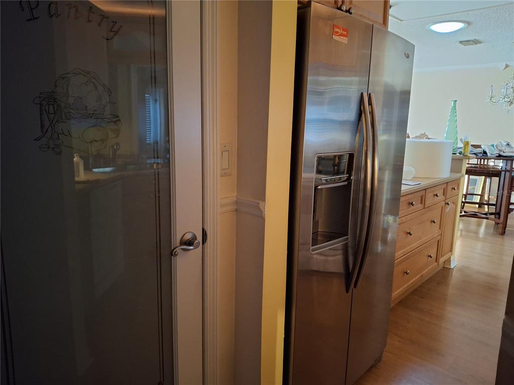 9305 120th Lane Seminole, FL 33772 - Photo 12 of 25