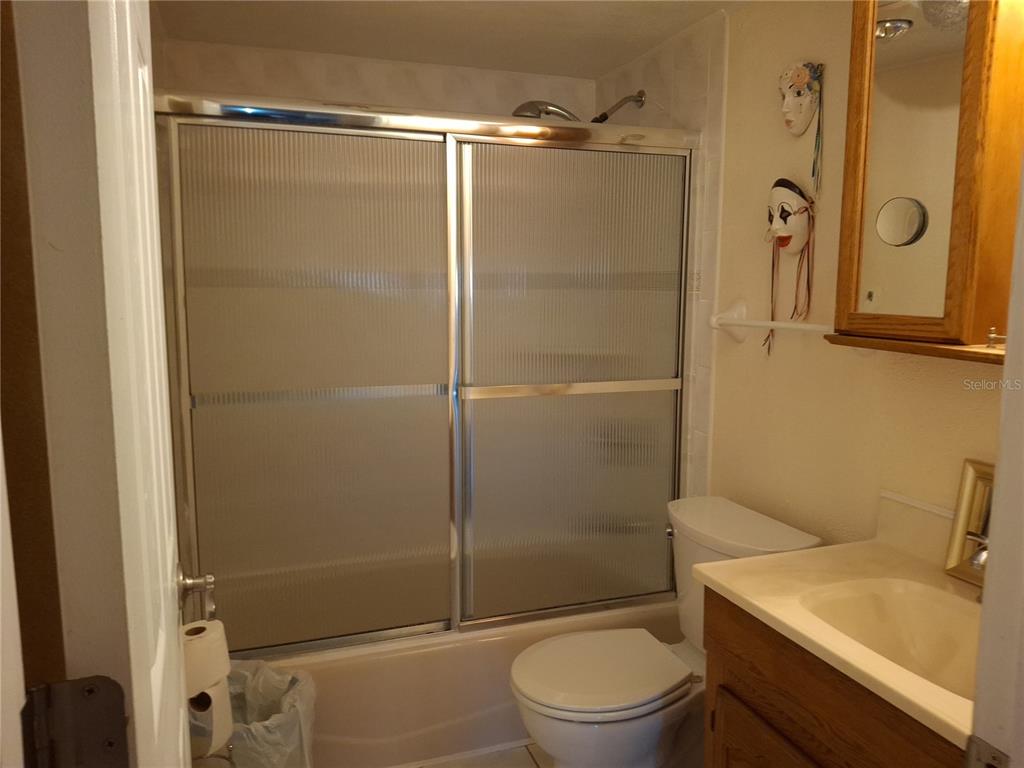 9305 120th Lane Seminole, FL 33772 - Photo 14 of 25