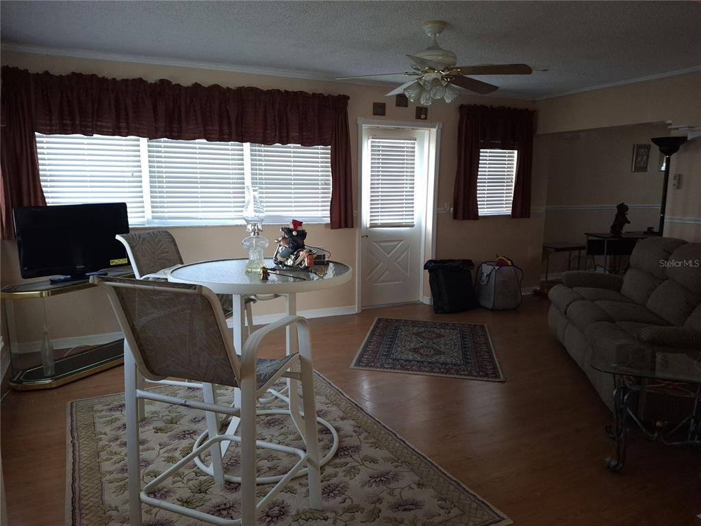 9305 120th Lane Seminole, FL 33772 - Photo 7 of 25