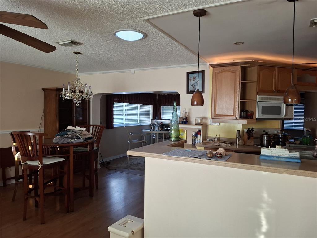 9305 120th Lane Seminole, FL 33772 - Photo 10 of 25