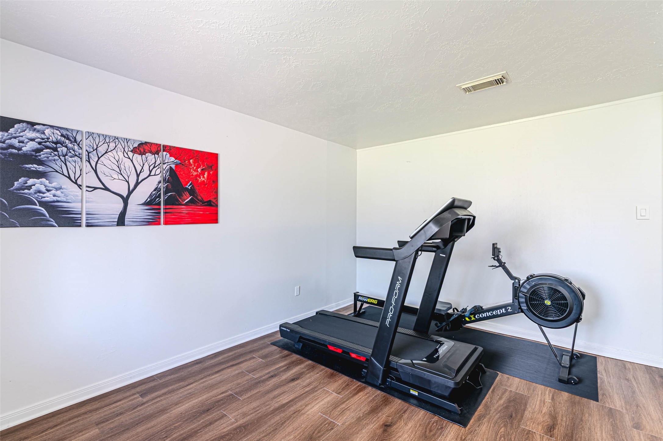 4606 Fitzwater Drive Spring, TX 77373 - Photo 7 of 42 a view of a room with gym equipment