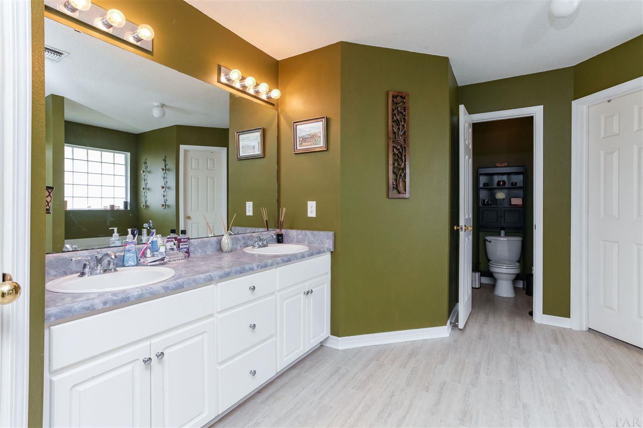 1266 Tate Road Cantonment, FL 32533 - Photo 20 of 34