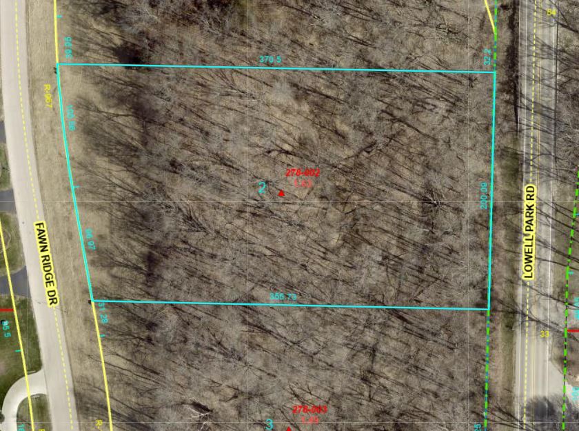 2170 Fawn Ridge Drive Dixon, IL 61021 - Photo 2 of 2 a bathroom with a shower