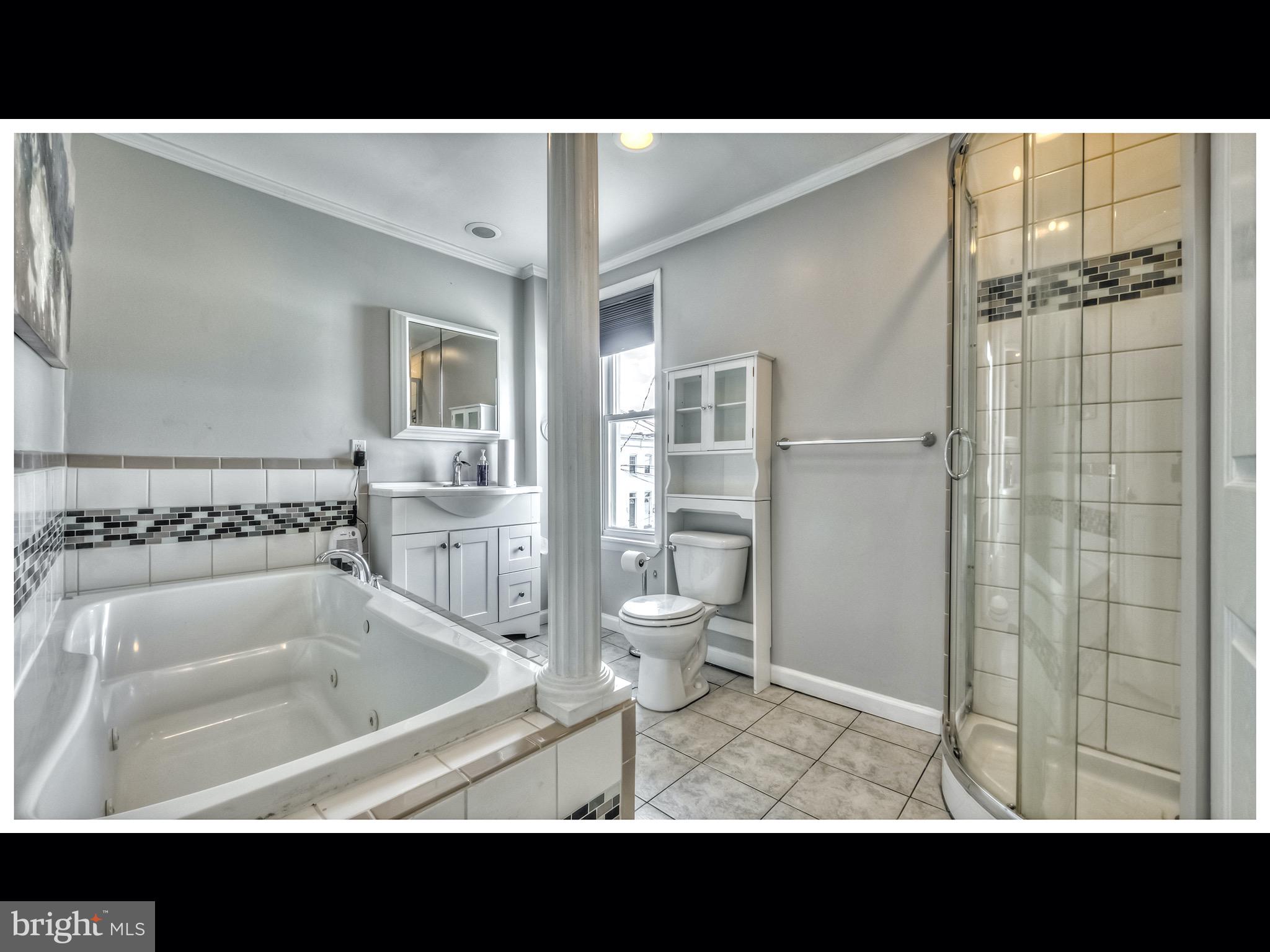 3440 Keswick Road Baltimore, MD 21211 - Photo 11 of 19 Bathroom