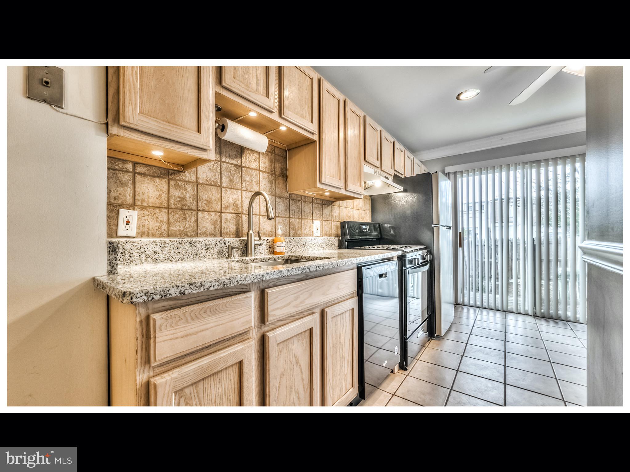 3440 Keswick Road Baltimore, MD 21211 - Photo 6 of 19 New granite countertops