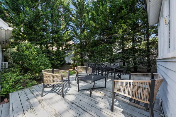 $699,999 | 2098 Felix Court, Baldwin, NY 11510