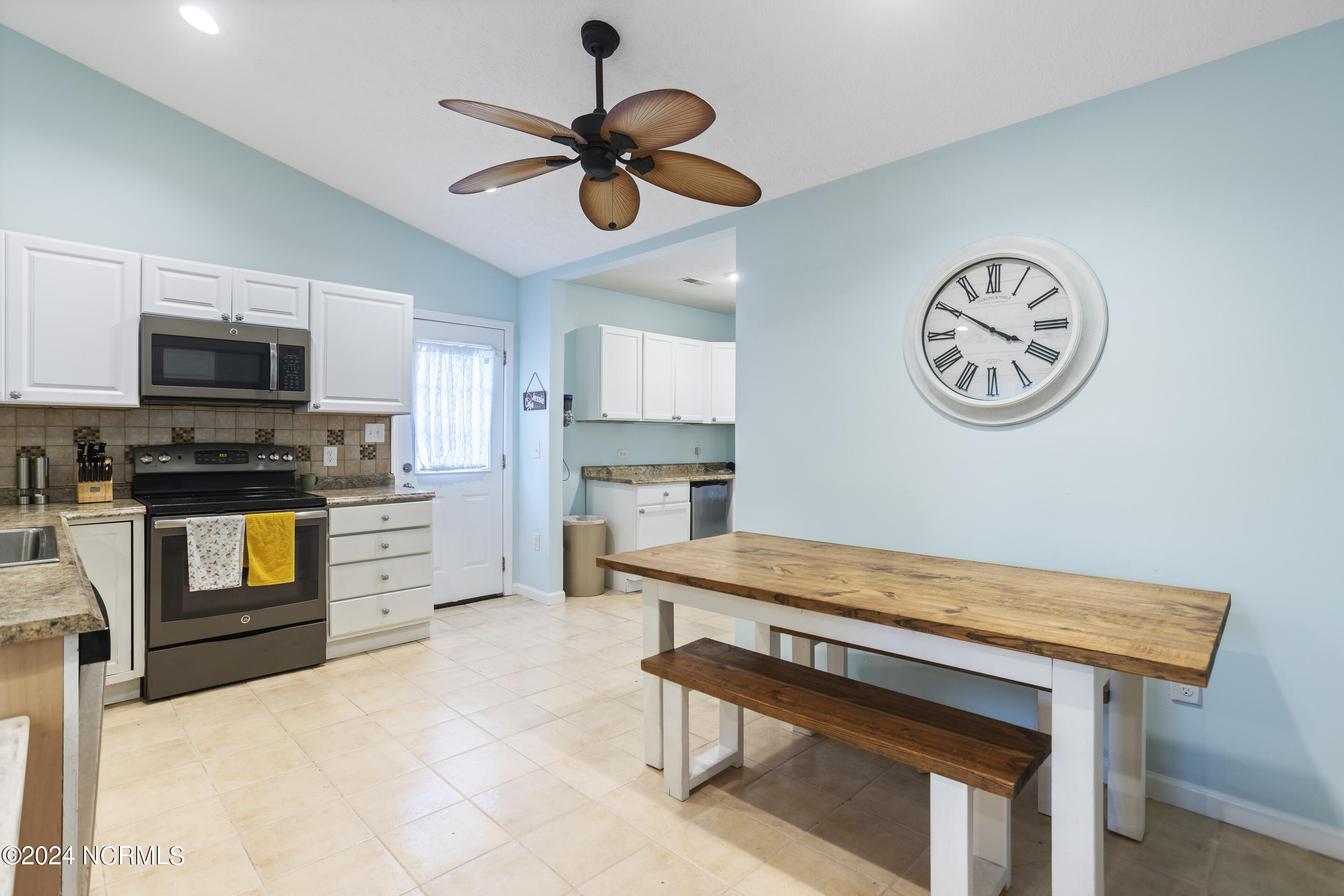 402 Bodega Bay Road Wilmington, NC 28412 - Photo 12 of 30 mls-IMG_3867