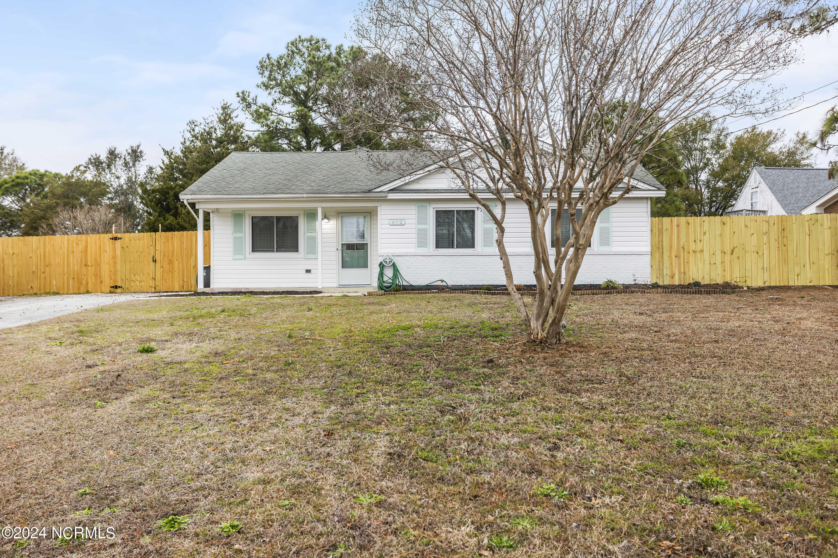 402 Bodega Bay Road Wilmington, NC 28412 - Photo 2 of 30 mls-IMG_3810