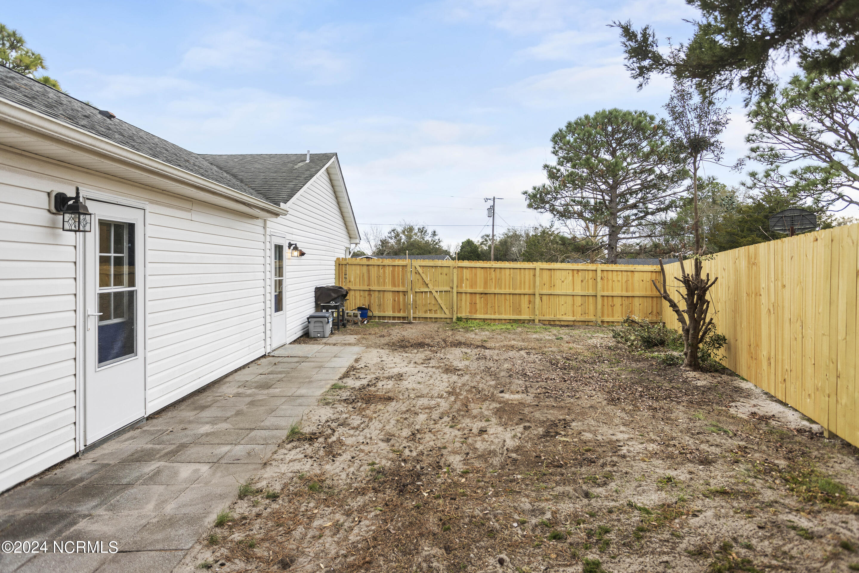 402 Bodega Bay Road Wilmington, NC 28412 - Photo 9 of 30 mls-IMG_3852