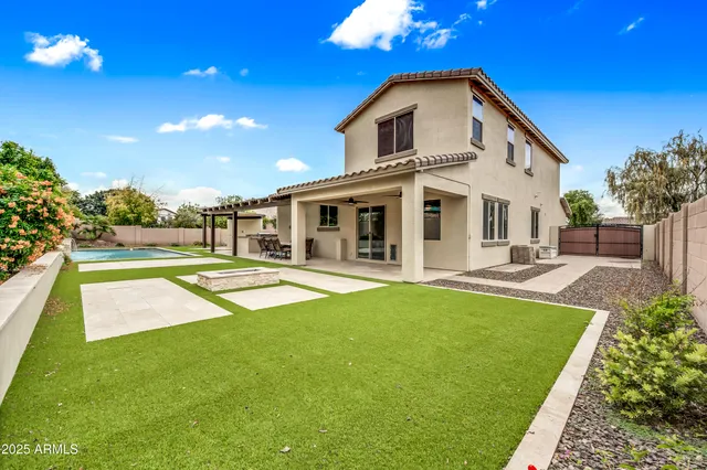 $849,000 | 4587 South Ellesmere Street, Gilbert, AZ 85297