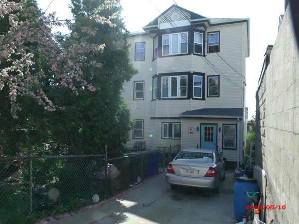 281 Washington Street Fall River, MA 02721 - Photo 1 of 1
