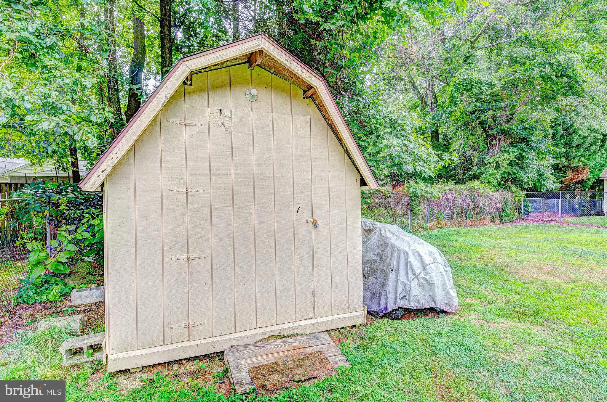11589 Ropeknot Road Lusby, MD 20657 - Photo 18 of 30 Shed with electric.