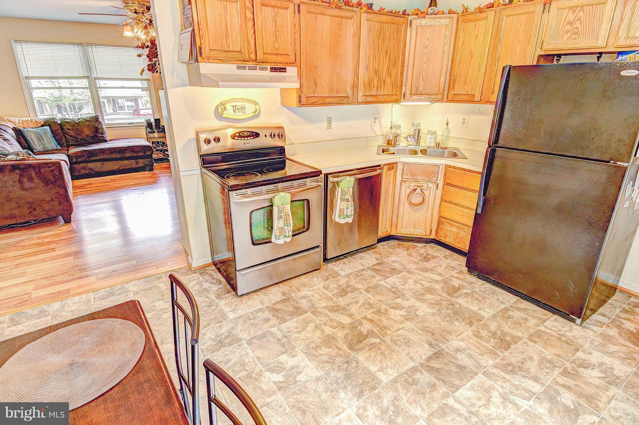 11589 Ropeknot Road Lusby, MD 20657 - Photo 6 of 30 Kitchen