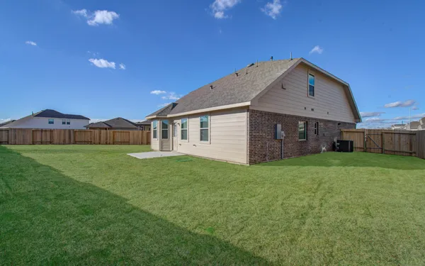 $2,600 | 8403 Moonlight Bay Circle, Baytown, TX 77523