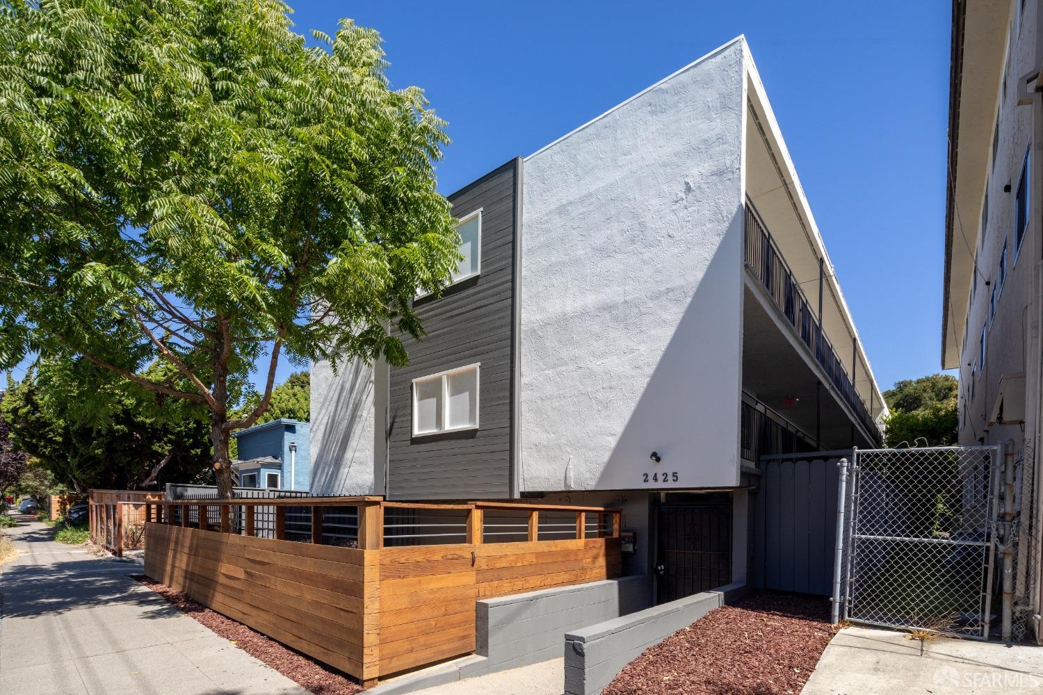 2425 Grant Street Berkeley, CA 94703 - Photo 2 of 18