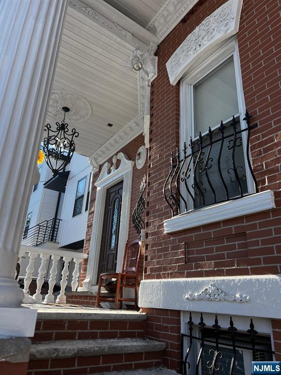 3 Montclair Avenue, Unit 2 Paterson, NJ 07503 - Photo 5 of 24 a view of a entryway