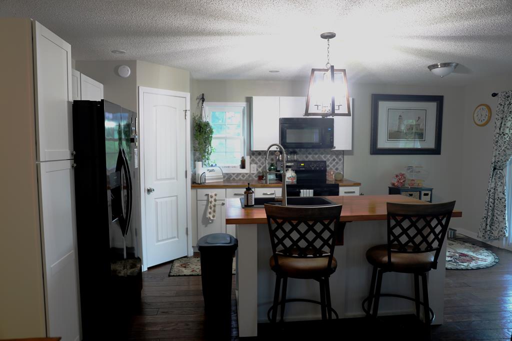706 Holston Spring Road Rural Retreat, VA 24368 - Photo 25 of 46 Gallery Image 25
