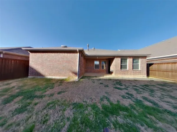 $1,819 | 2428 Dolostone Drive, Aubrey, TX 76227