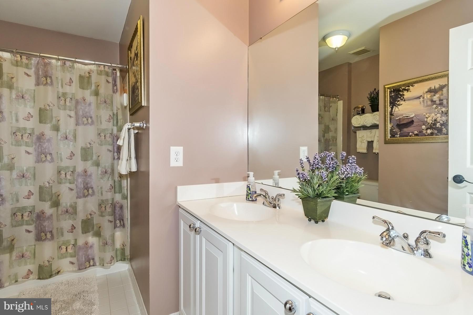5941 Sandy Ridge Elkridge, MD 21075 - Photo 23 of 30 Bath
