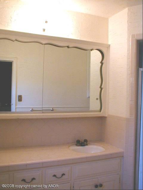 7204 Dreyfuss Road Amarillo, TX 79106 - Photo 10 of 14 a close view of tap