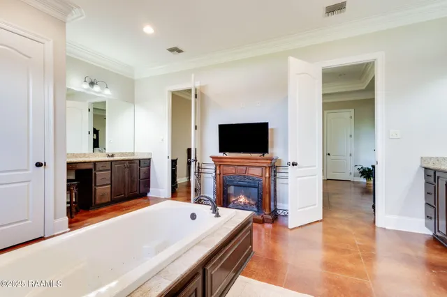 $589,989 | 119 Fair Grounds Drive, Lafayette, LA 70503