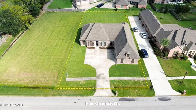 $589,989 | 119 Fair Grounds Drive, Lafayette, LA 70503