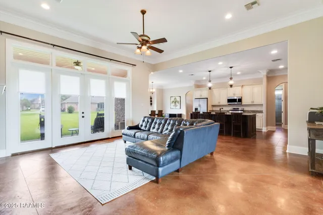 $589,989 | 119 Fair Grounds Drive, Lafayette, LA 70503