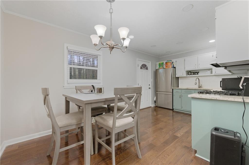 1454 Helen Lane Southwest Atlanta, GA 30331 - Photo 12 of 25