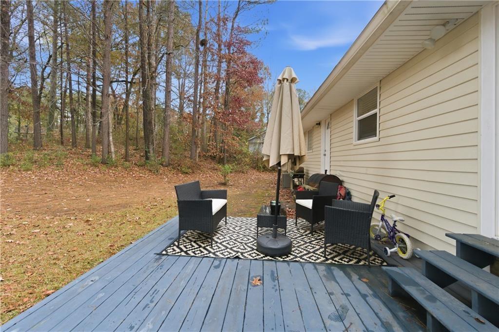 1454 Helen Lane Southwest Atlanta, GA 30331 - Photo 22 of 25