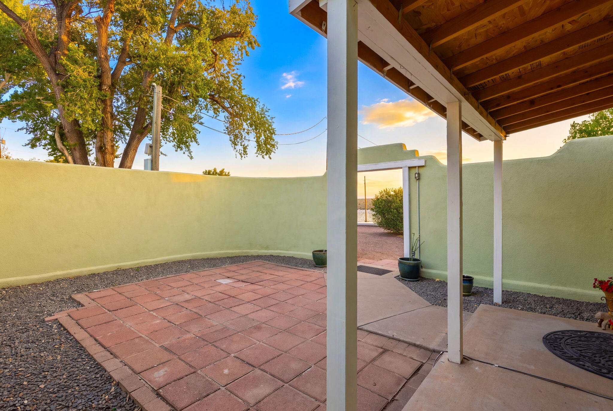 125 Walden Road Corrales, NM 87048 - Photo 37 of 47 Gallery Image 37