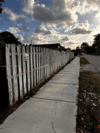 $415,000 | 1023 North 25th Avenue, Hollywood, FL 33020