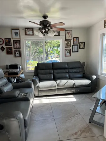 $415,000 | 1023 North 25th Avenue, Hollywood, FL 33020