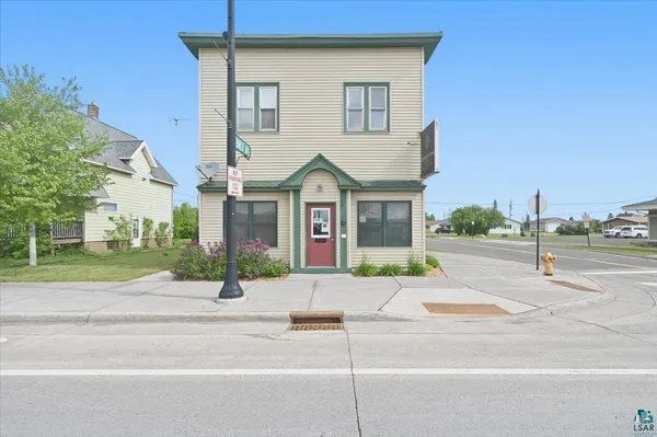 $295,000 | 601 Belknap Street, Superior, WI 54880