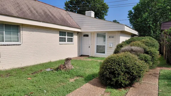 $1,700 | 8314 Beechnut Street, Houston, TX 77036