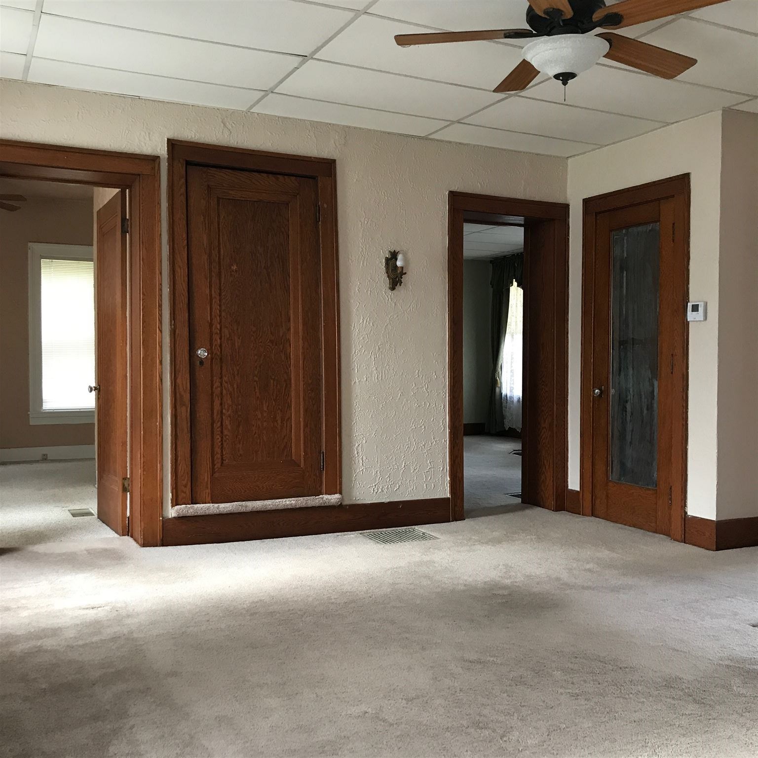 200 East Oak Street Butler, IN 46721 - Photo 6 of 25