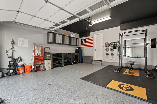 $624,999 | 15185 Ridge Lane, Fontana, CA 92336