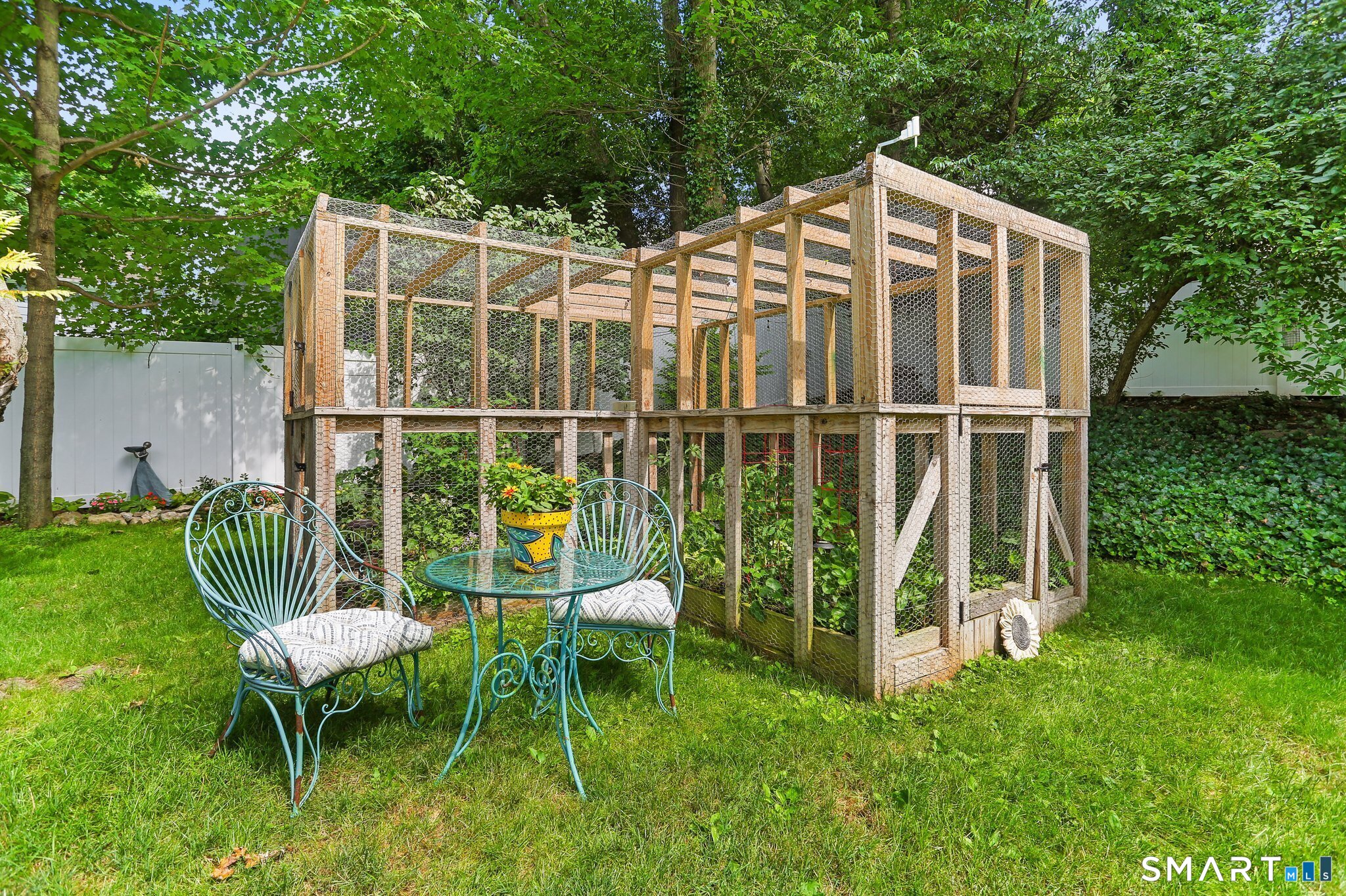 9 Geneva Road Norwalk, CT 06850 - Photo 33 of 40