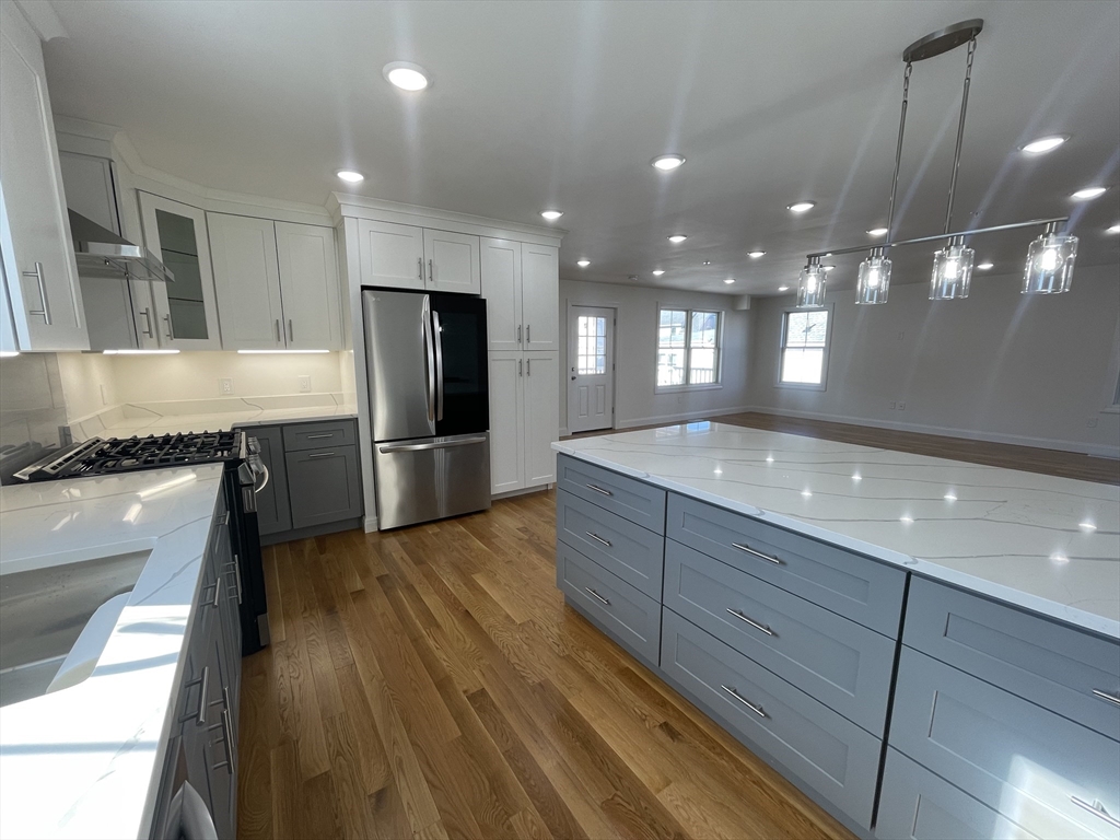 40 Everett Street, Unit 2 Everett, MA 02149 - Photo 3 of 33