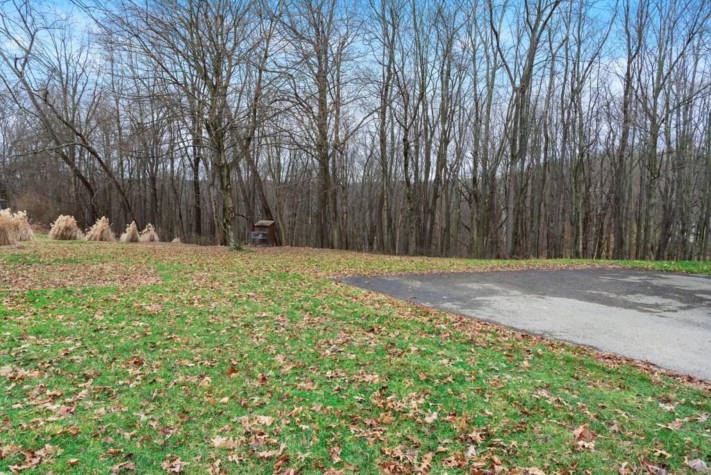 464 Textor Hill Road Evans City, PA 16033 - Photo 16 of 17 Gallery Image 16
