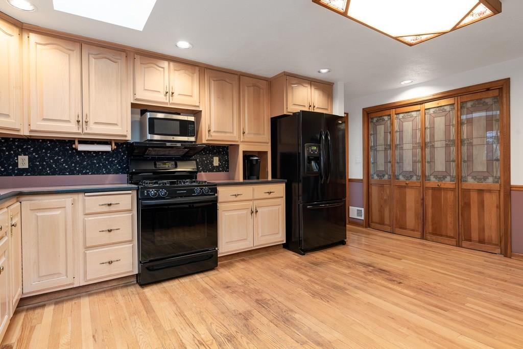 464 Textor Hill Road Evans City, PA 16033 - Photo 3 of 17 Gallery Image 3