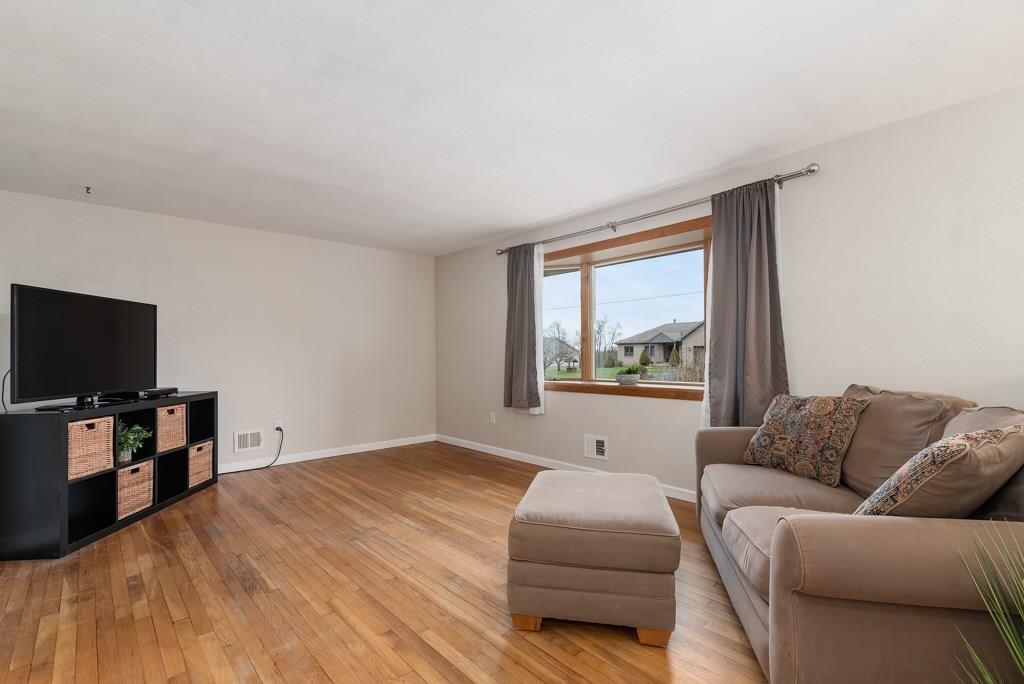 464 Textor Hill Road Evans City, PA 16033 - Photo 6 of 17 Gallery Image 6