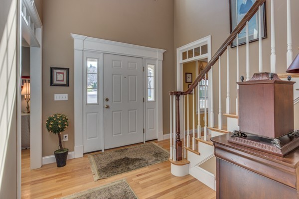8 McDonald Farm Road Wakefield, MA 01880 - Photo 11 of 29 Gallery Image 11