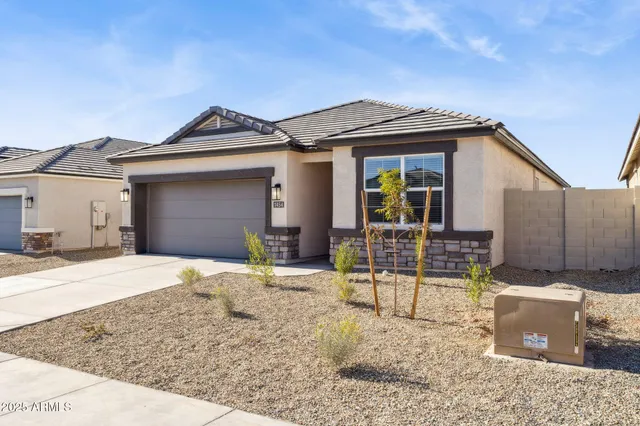 $449,975 | 1454 South 241st Avenue, Buckeye, AZ 85326