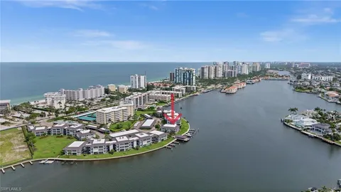 $999,000 | 3400 Gulf Shore Boulevard North, Unit K2, Naples, FL 34103