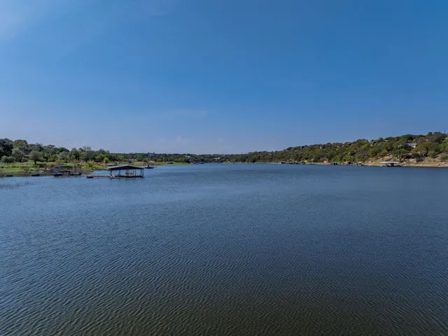 $875,000 | 25048 River Road, Spicewood, TX 78669