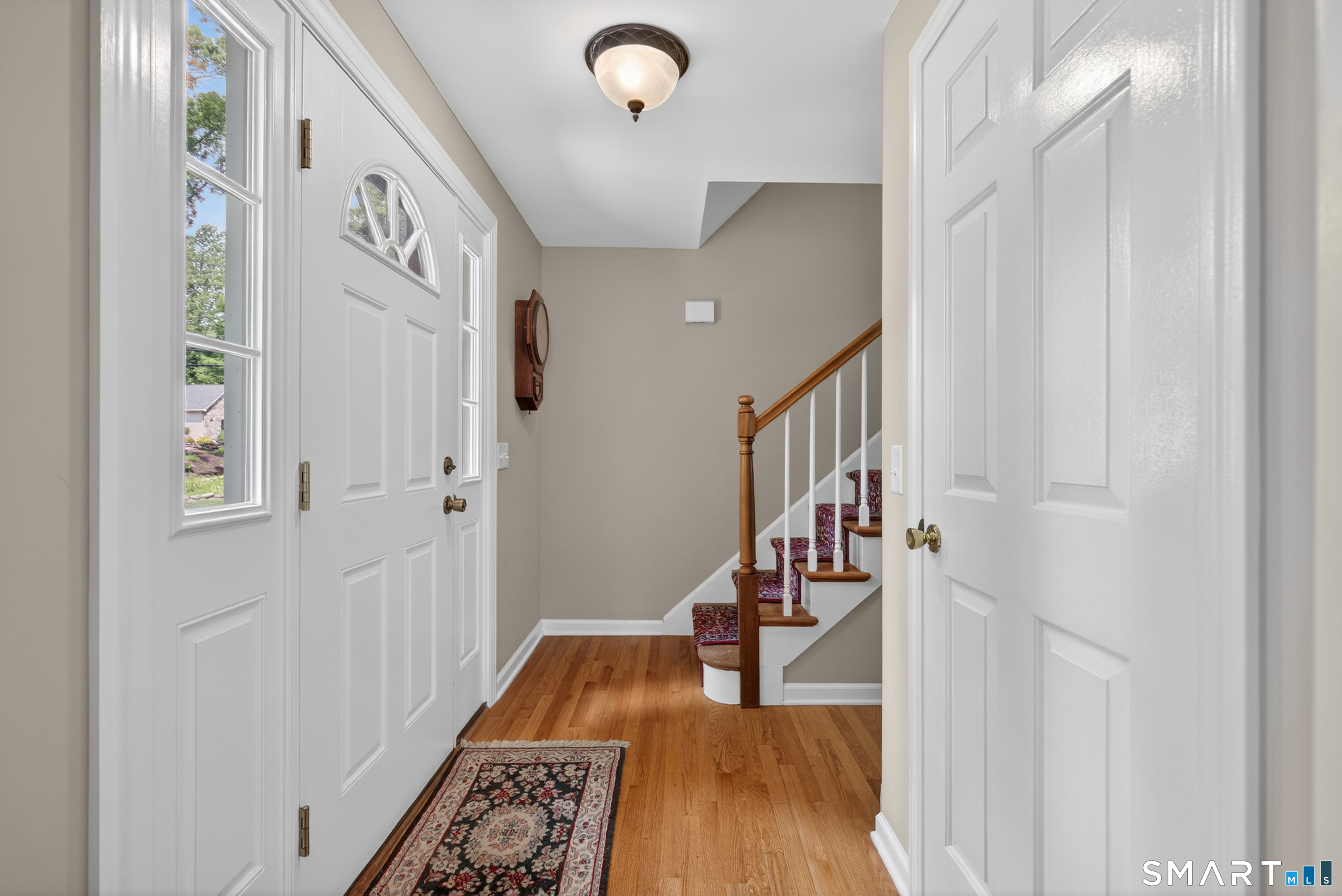 476 Summer Hill Road Madison, CT 06443 - Photo 3 of 39