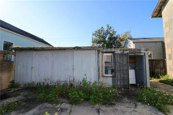 $650,000 | 709-711 General Pershing Street, New Orleans, LA 70115